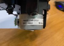 Мотор привода картриджа HP для HP CLJ M855/M880 (RK2-4863)