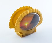 Салфетница пластиковая сборная «Морская ракушка» 112х91, золотох45 с двумя фото вставками овал 85х63, под наполнение, золотой